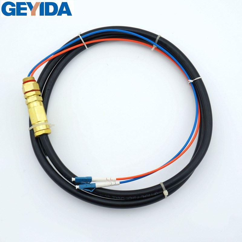 Pigtail LCUpc Optical Fiber Patch Cord